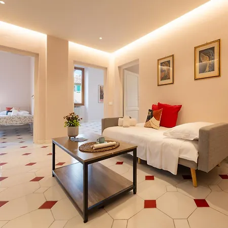 Keys Of Italy - Alfani 70 - Family Apartment Nearby The Duomo Florence Exterior photo
